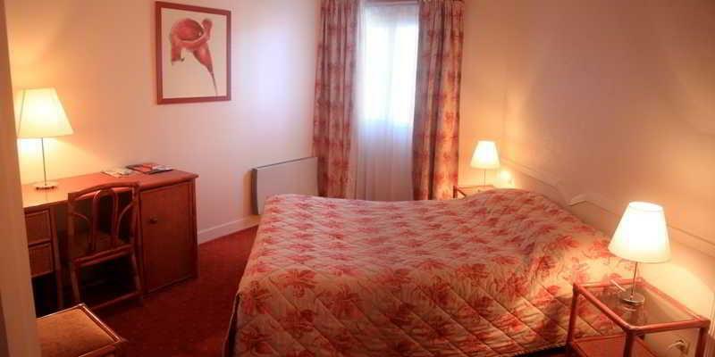 Hotel De L'Orme, Akena Évreux Kültér fotó
